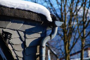 Hiver Gouttiere Plombier Lyon